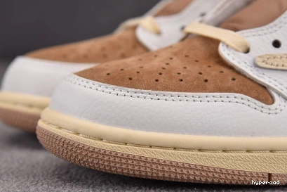 Hyperoad x Scott Jordan OG Air Low 1 Travis 0927